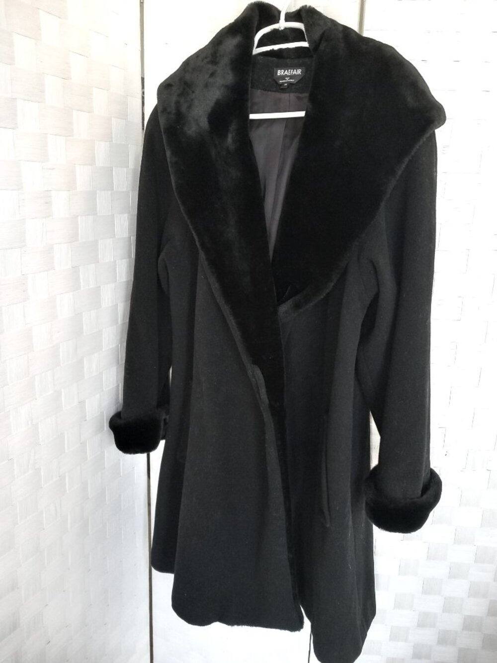 Braefair Black Winter Coat - size 14